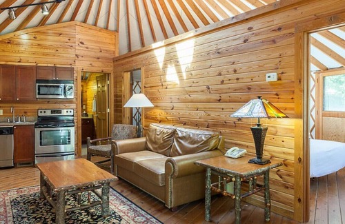 Gordonsville Apartment | Enjoy 1000 acres of rolling hillside on this equestrian themed resort 1BD condo