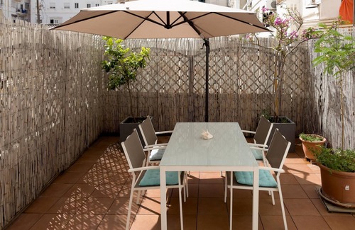 Eixample Apartment | Enjoy 2 Bedrooms apartment at Ruzafa with very sunny terrace