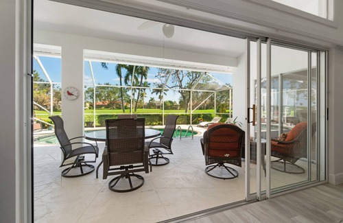 Falcons Glen House | Enjoy a beautiful, pool home on the golf course in Lely Resort