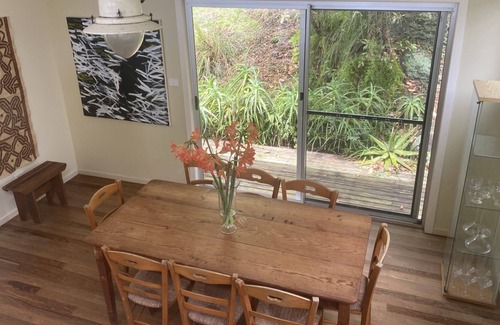 Hat Head House | Enjoy a coastal getaway, relax in this spacious home located in a quiet area.