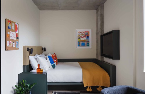 Williamsburg Hotel | Enjoy a Hassle-free Stay! Pet-friendly Property, Near Empire State Building