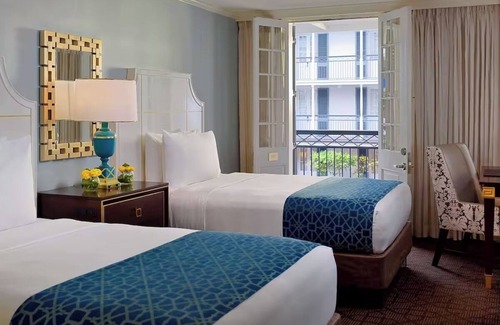French Quarter Resort | Enjoy a Hassle-Free and Suiting Stay! 4 Family-Friendly Units, Pets are Welcome!