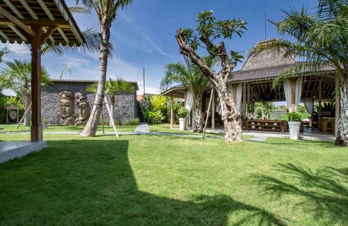 Kerobokan Villa | Enjoy a Holiday of a Lifetime Renting Your Own 5 Star Private Villa at the Best Rate in Kerobokan