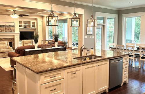 Conroe Other | Enjoy a little slice of country at this 2.5 acre family retreat and event center