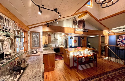 Embden House | Enjoy a Maine lake PRIVATE Waterfront Rustic Luxury