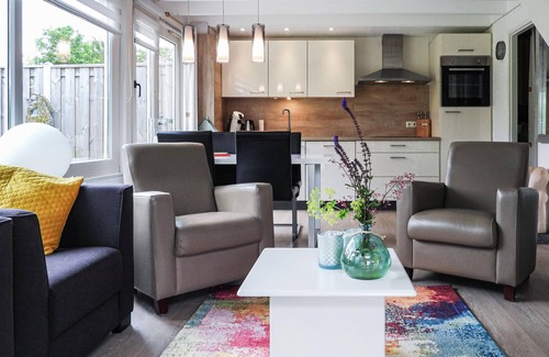 Stavenisse House | Enjoy a nice vacation in this vacation home.