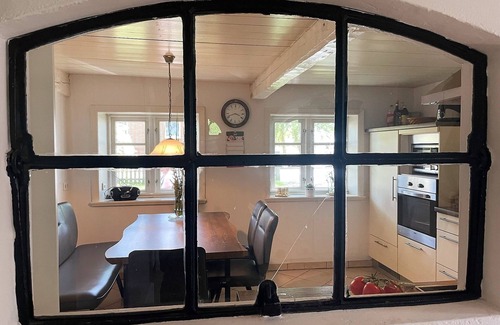 Aventoft House | Enjoy a relaxing vacation in Pörksen Huus with room for the whole family
