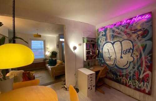 Oxford House | Enjoy a riverside stay in city of dreaming spires
