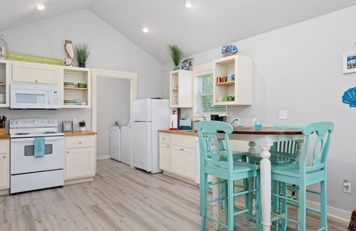 Rockport Cottage | Enjoy a Sea-Esta!!!!
