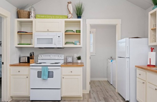 Rockport Cottage | Enjoy a Sea-Esta!!!!