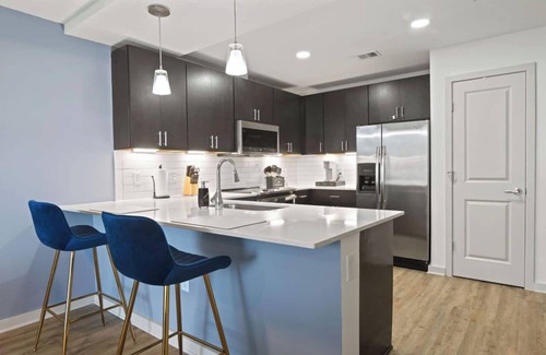 Midtown Apartment | Enjoy a stylish experience at this centrally-located Midtown Atlanta vibe