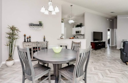 Buttonwood Villa | Enjoy a Very Centric Area of The Villages