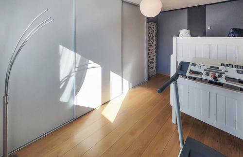 Nissan-lez-Enserune House | Enjoy a wonderful vacation in this comfortable vacation home with pool.