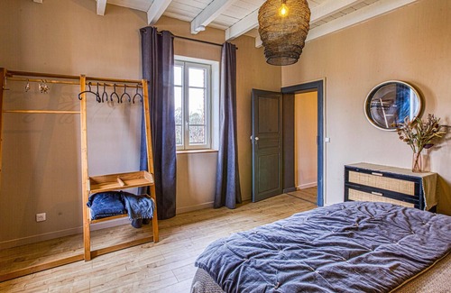 Marssac-sur-Tarn Apartment | Enjoy a wonderful vacation in this comfortable vacation apartment.