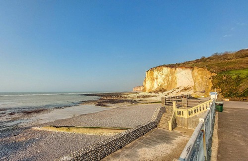 Eu Apartment | Enjoy a wonderful vacation in this centrally located apartment!