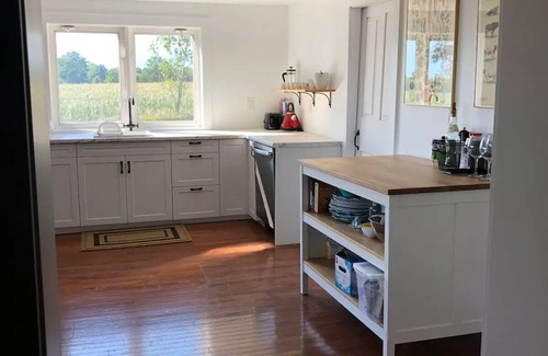 Prince Edward Cottage | Enjoy all that the County has to offer! nLocated close to all the things.