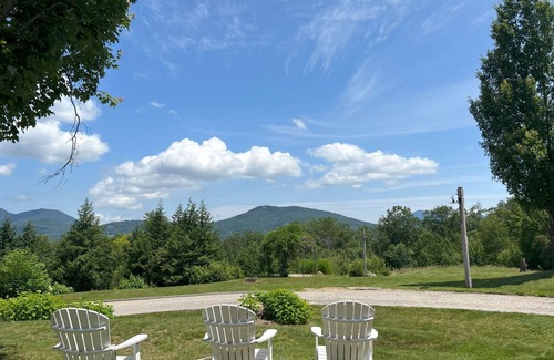 Bartlett House | Enjoy Amazing Views @ 1BR Chateâu w/1 King + Sofa