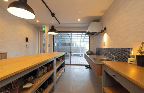 Kyonan House | Enjoy autumn flavors on the wooden deck with a BBQ/Awagun Chiba
