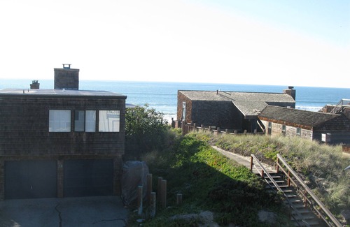 Pajaro Dunes House | Enjoy Beautiful Views In Our Family Friendly Beach House!