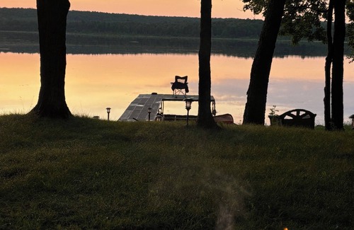 Crandon Cottage | Enjoy Bishop Lake ice fishing along snowmobile trails and garage your sled!