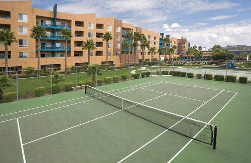 Oceanside Resort | Enjoy boating and beach pleasures?