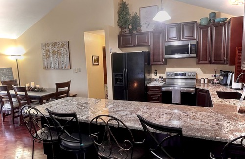 Woodland Park House | Enjoy Colorado with soaring pines, wildlife & 6 seat hot tub.