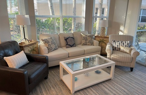 Tropical Cove Condo | Enjoy Country Club Living, Near Beaches, Extended Stays Available