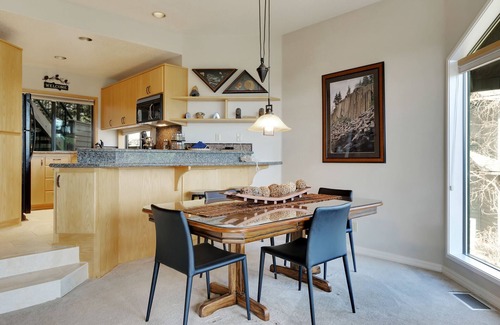 Century West Condo | Enjoy Deschutes River Views from Beautiful 1-Bedroom Mt. Bachelor Village Condo!