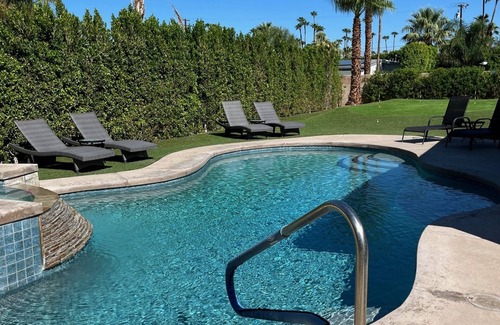 Sunrise Vista Chino House | Enjoy Desert Sunrise Home with Pool and Spa in famous Moviestar Colony