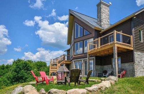 Lac-Superieur Ski Chalet | Enjoy evening sunset's on Tremblant & Spa