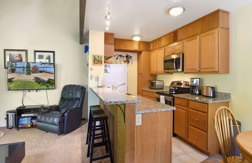 Kings Beach House | Enjoy Forest Views | Retreat at Kingswood Village!