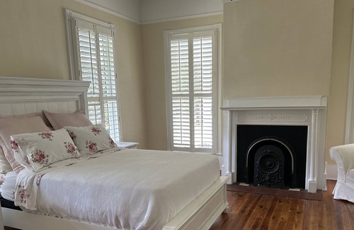 Marion Other | Enjoy Historic Marion, Alabama with all the comforts of home!