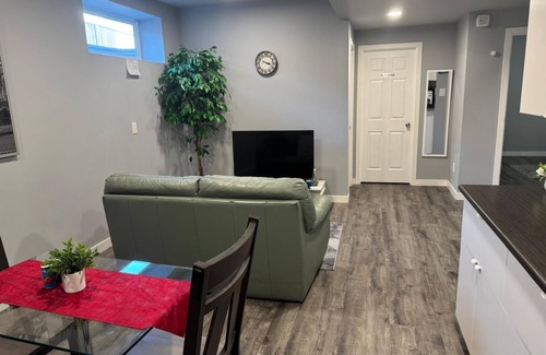 Winnipeg House | Enjoy Home with Tranquility!