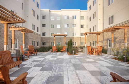 Alviso House | Enjoy our extended-stay room in San Jose, CA