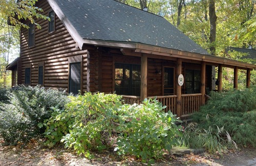 Saugatuck Cabin | Enjoy our upscale, clean & well-equipped cabin in a beautiful setting.