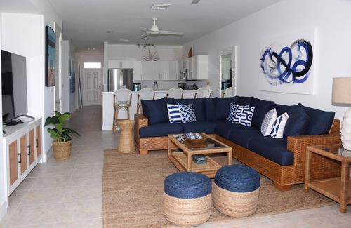 Treasure Cay Resort | Enjoy our very Comfortable Beachfront Condo