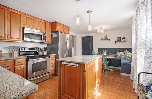 Dowagiac House | Enjoy Pool Thru Sept – Game Room Perfect for Hanging Out & Watching Football