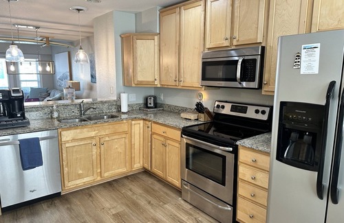Bermuda Bay House | Enjoy Sea~Batical in the Heart of OBX. Resort Pool and Splashpad < 1mi to Beach