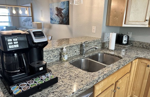 Bermuda Bay House | Enjoy Sea~Batical in the Heart of OBX. Resort Pool and Splashpad < 1mi to Beach