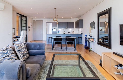 Schotsche Kloof Apartment | Enjoy Seamless Comfort
