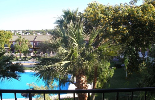 Chiclana de la Frontera Apartment | Enjoy summer and in sunny Costa de la Luz, Golf Nearby. 50m to Shops/Restaurant