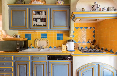 Saint-Clement-de-Riviere House | Enjoy this characterful and spacious holiday home.