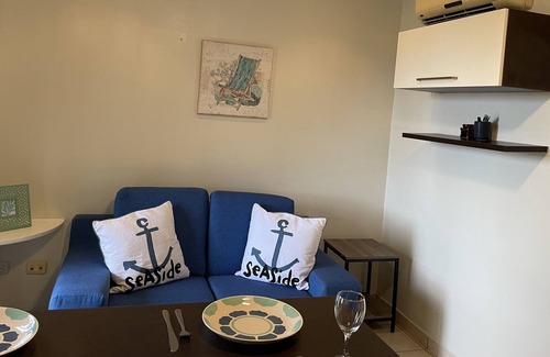 Coco Sunset Hills Apartment | Enjoy the beach and feel at home