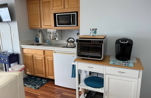 South Yarmouth Condo | Enjoy the beautiful views of Bass River!