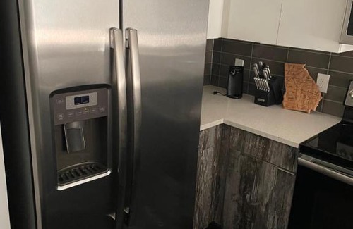 Inman Park Apartment | Enjoy the Beltline and Ponce City Market in the heart of Atlanta!