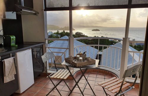 Tartane Apartment | #Enjoy the charm of Studios 310 AbricotPays #