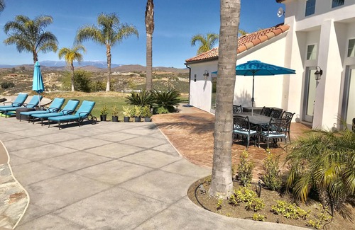 Temecula House | Enjoy The Fresh Air With Spectacular Views In The Heart Of Wine Country