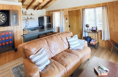 Julian Cottage | Enjoy the gorgeous views in this beautiful cottage