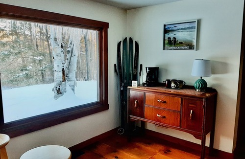 Wilmington House | Enjoy the magic of the Adirondacks that awaits you at the Iron Peaks Lodge.