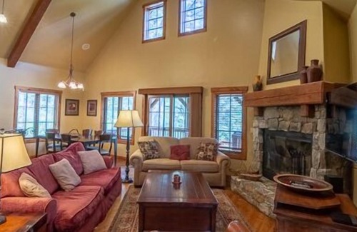 Tamarack Ski Chalet | Enjoy the Mountain Views from your Private Deck and Hot Tub